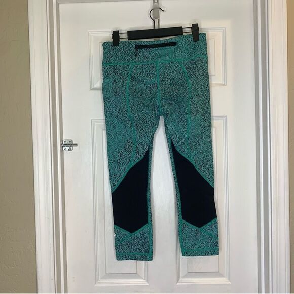 Lululemon Pace Rival Crop Power Luxtreme Spray Jacquard Bali Breeze Black Size 6 - Picture 8 of 9